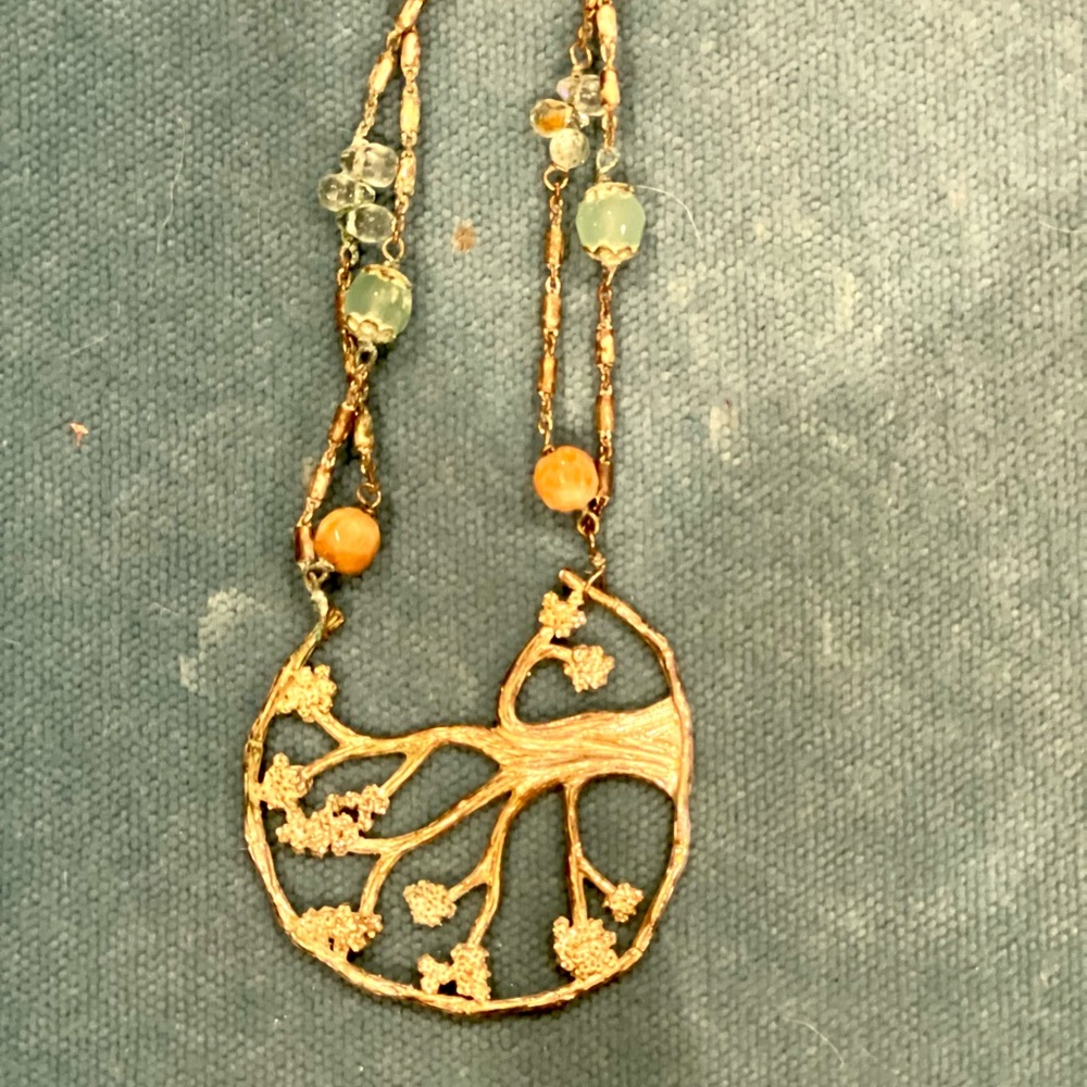 Tree necklace - Picture 7 of 12